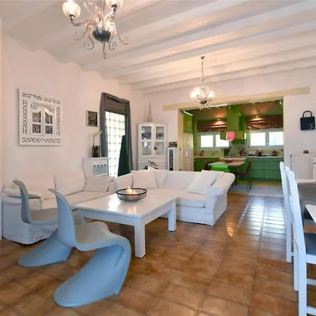 Seafront Franca, Villa *